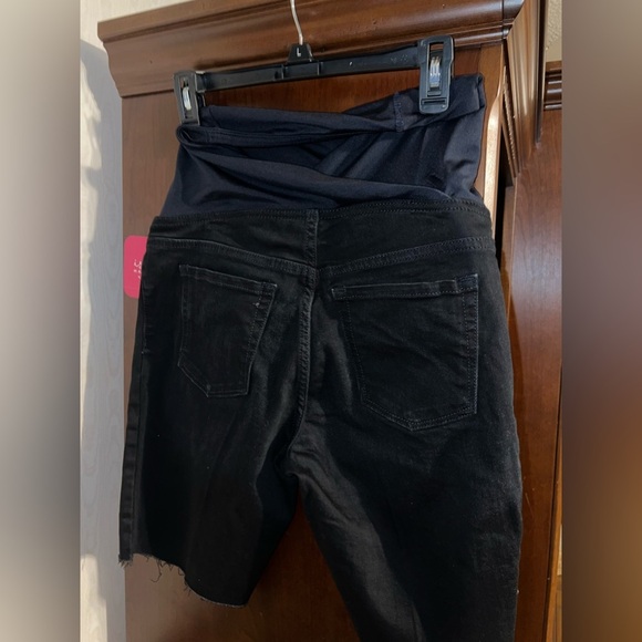 black long maternity bermuda shorts - Picture 2 of 2